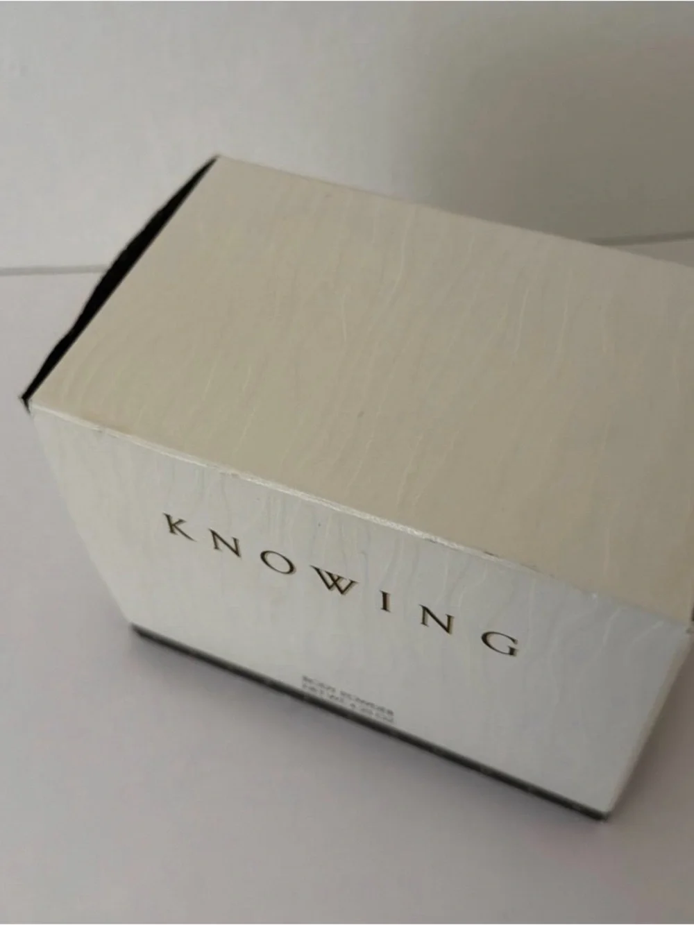 Estee Lauder Knowing Body Powder 4.25 oz
